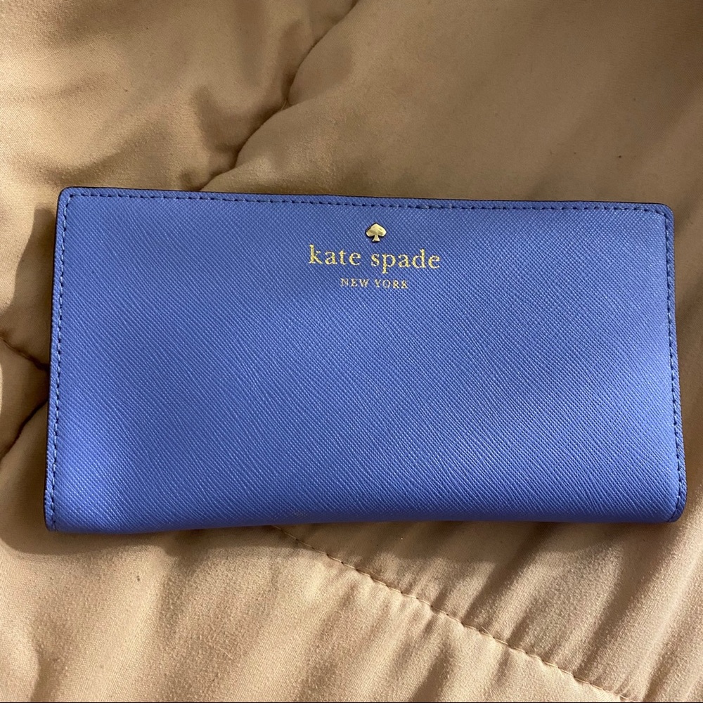 KATE SPADE Saffiano Laurel Way Stacy Wallet Used